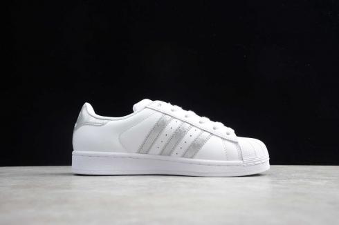 Adidas Original SuperStar Couple Skate Cloud White Silver Shoes EG7277