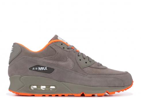 Air Max 90 Milano QS Milan Total Orange Sail Iron 586848-221