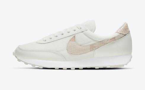 Wmns Nike Daybreak Beige Snake Sail Particle Beige White DH4262-100