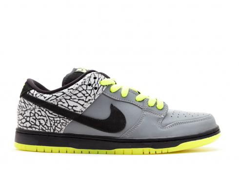 Dunk Low Premium SB Quickstrike 112 Volt Black Silver Metallic 504750-017